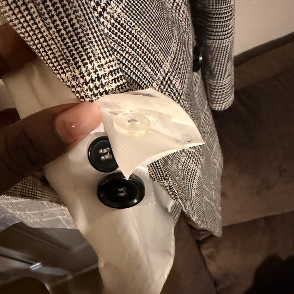 H&M Gray Plaid Double-Breasted Blazer - Picture 6 of 9